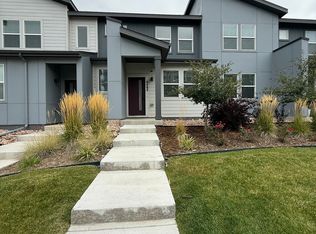 6484 N Biscay St, Denver, CO 80249