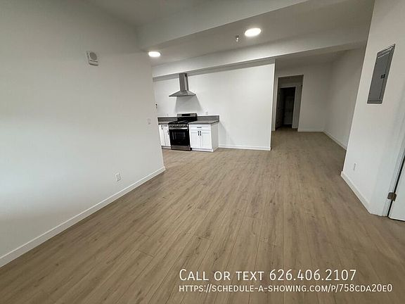 4th image of 1577 N Fair Oaks Ave #Adu-3