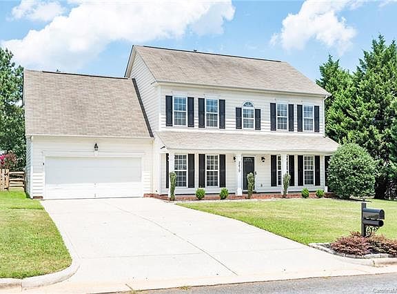 2nd image of 2419 Galena Ln