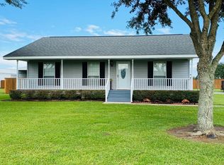 315 Credeur Rd, Scott, LA 70583