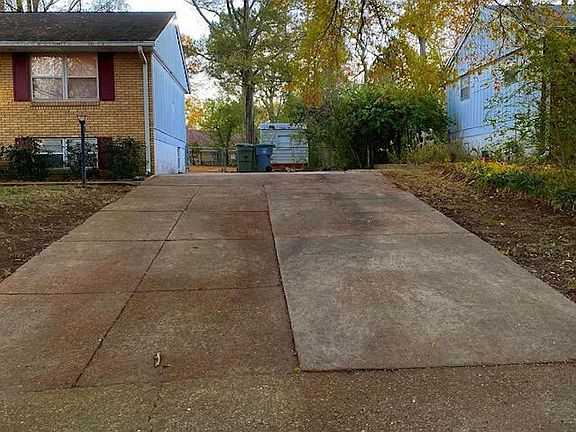 2nd image of 5167 Rolling Fields Dr