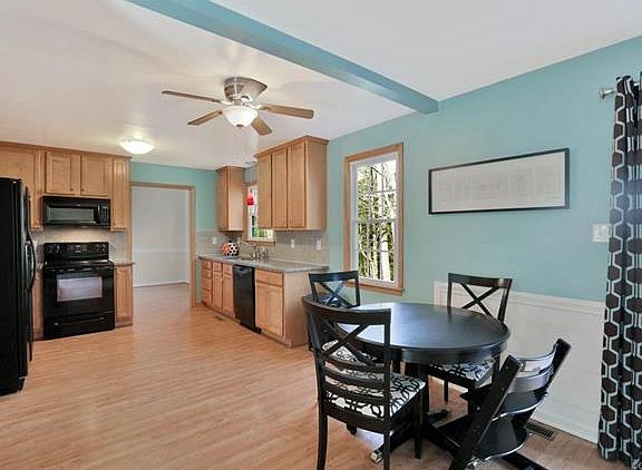 4th image of 10200 Lakent Ln