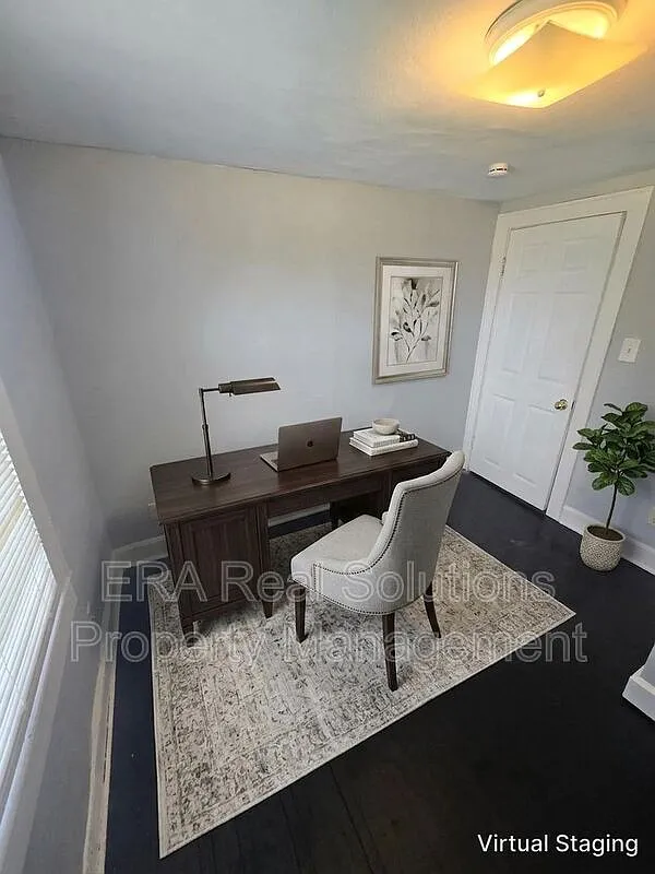 3 bed, 1.0 bath, 1056 sqft, $1,175 — Photo 4