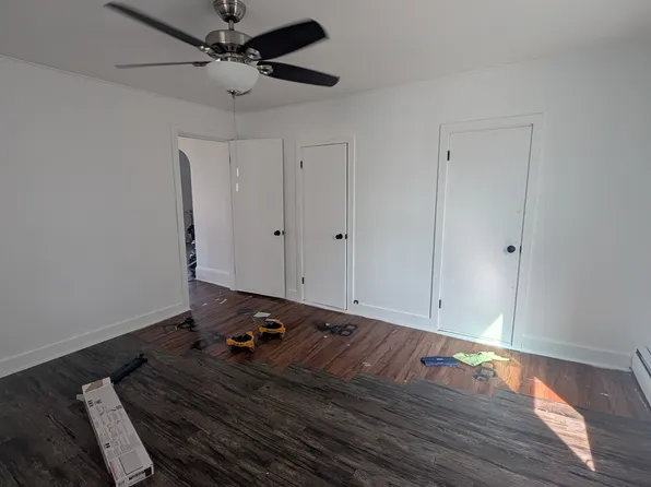 634 Burgess St APT 1, Berlin, NH 03570