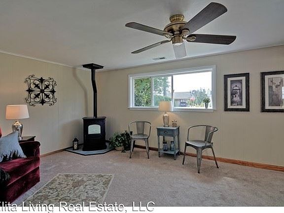 4th image of 24307 57th Ave W
