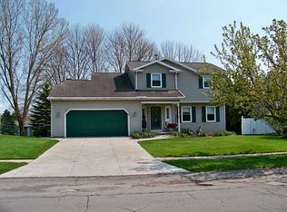 3037 Springland Ter, Erie, PA 16506