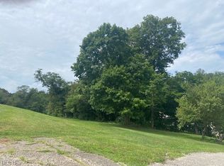 1st St, Philo, OH 43771