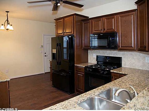4th image of 925 Morattico Circle 12c Gln