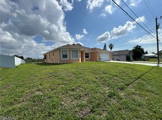 4914 7th St W, Lehigh Acres, FL 33971