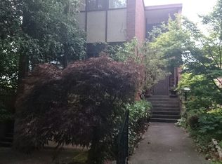 1610 5th Ave W, Seattle, WA 98119