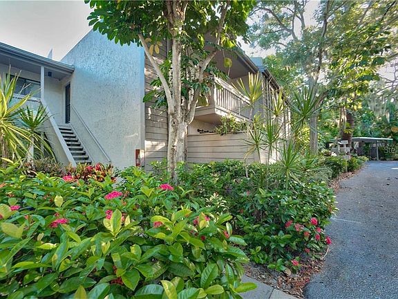 2nd image of 1621 Boathouse Cir APT Ha222