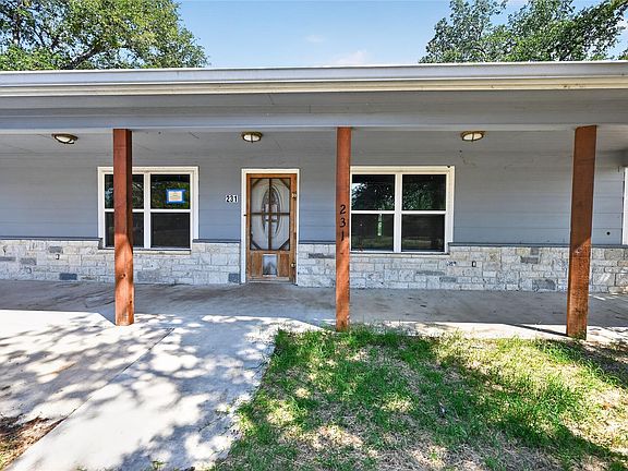 5th image of 231 Deer Dr
