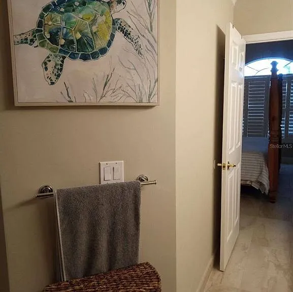 1181 Athlone Way — Photo 22
