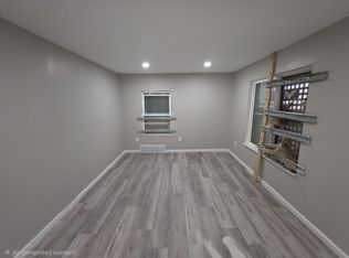 6744 Brimson St, Hamtramck, MI 48212