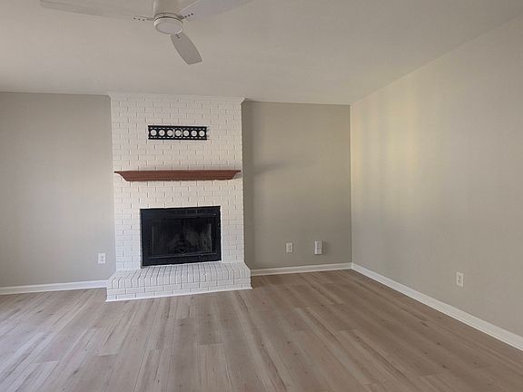Livingroom area