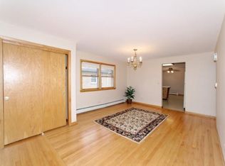 282 N Oaklawn Ave #2, Elmhurst, IL 60126