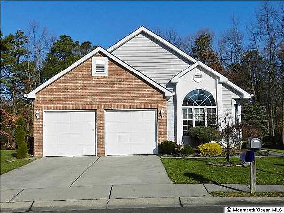 2nd image of 1714 Lacebark Ct