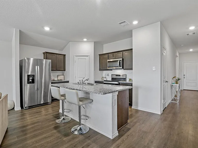 3000 Buttonbush Dr — Photo 14