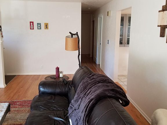 2nd image of 2180 Floral Dr