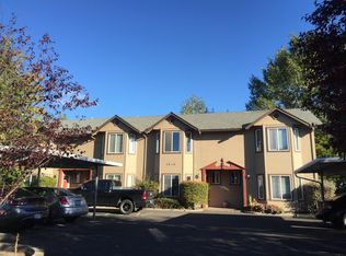 1515 Hollyhock Dr, Medford, OR 97504