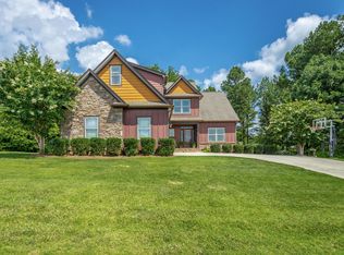 12213 Wildlife Pl, Soddy Daisy, TN 37379