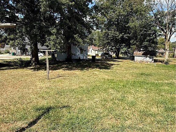 4th image of 14820 Churchfield St NW