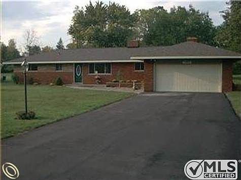 Rocky Crest front view.jpg
