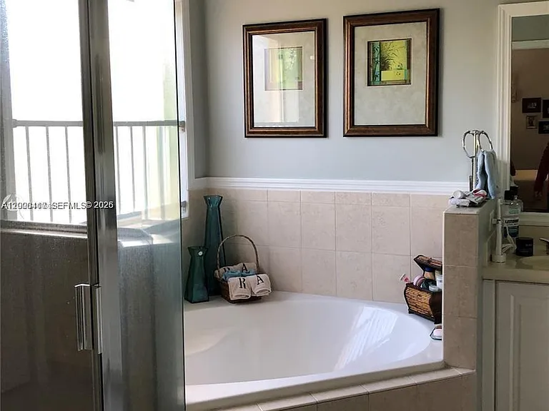 867 SW 155th Ct — Photo 15