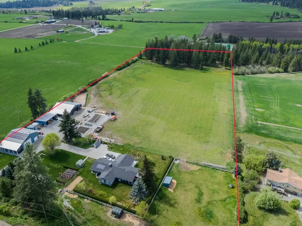 4911 Malpass Rd, Spallumcheen, BC V4Y 0V5