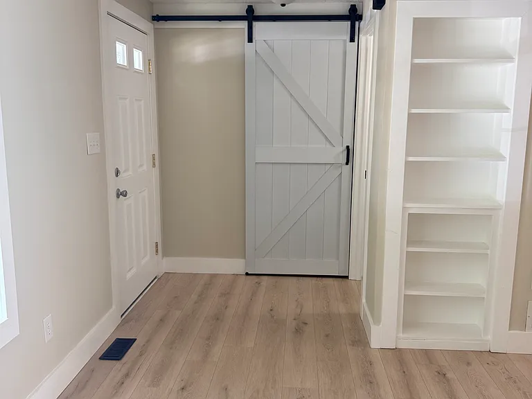 2893 Rushbury Dr — Photo 10
