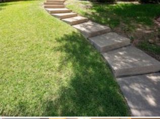 1209 Crabtree St, Garland, TX 75040