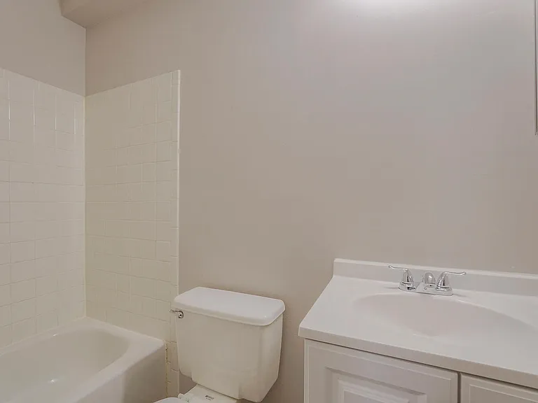 7314 Eggar Woods Ln — Photo 17
