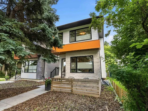 11413 126th St NW, Edmonton, AB T5M 0R7