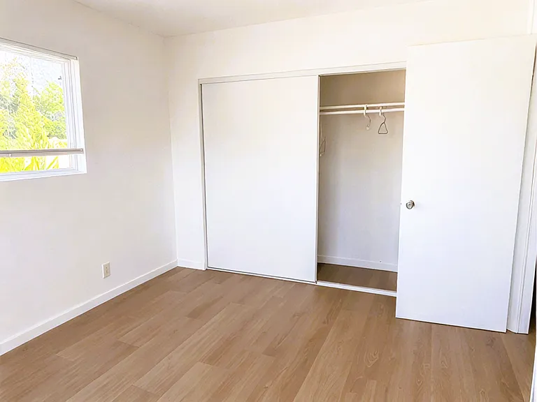 151 Catron Dr — Photo 7