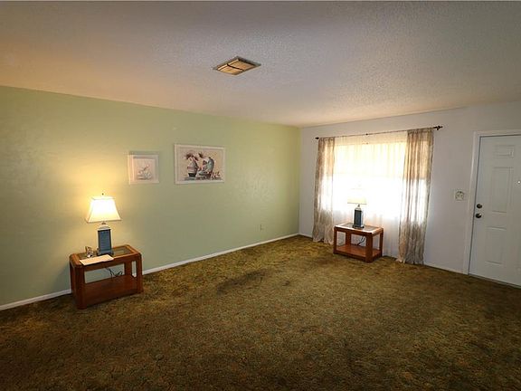 3rd image of 6911 Dalkeith Ave N