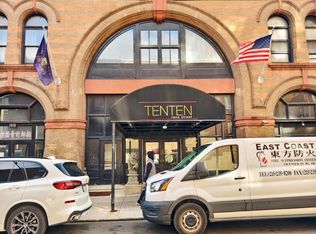 1010 Race St APT 8I, Philadelphia, PA 19107