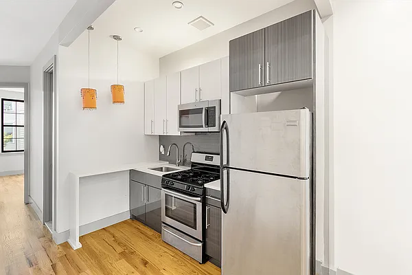 Rented by Brown Harris Stevens | media 21