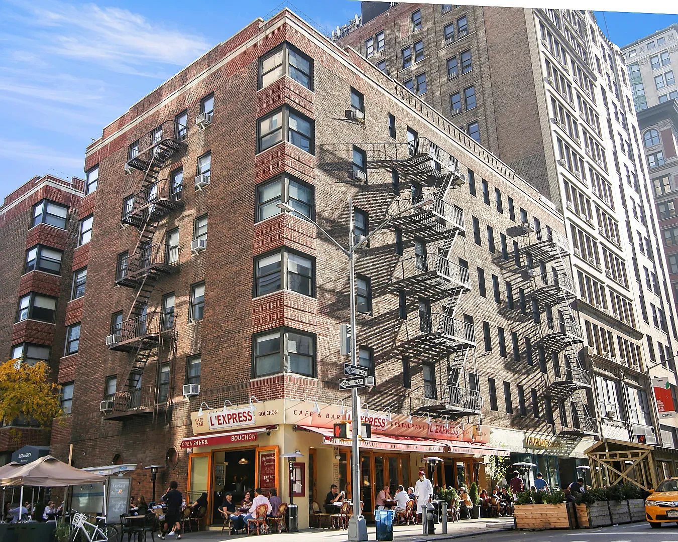8 Gramercy Park South — Photo 1