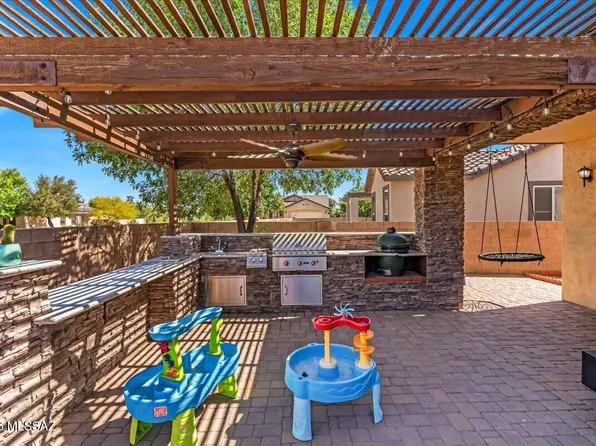 128 W Vuelta Friso, Sahuarita, AZ 85629