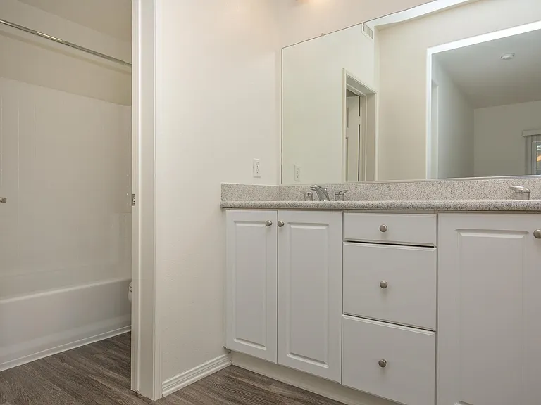 Arbor Lane Apartment Homes — Photo 29