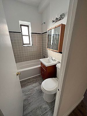 5th image of 139-50 85th Dr #5B