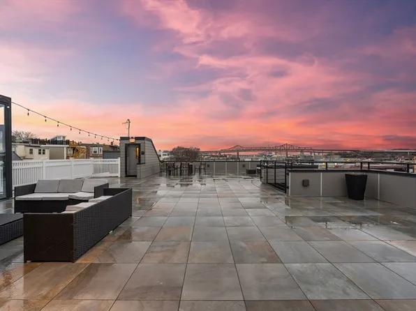 101 Condor St #301, Boston, MA 02128
