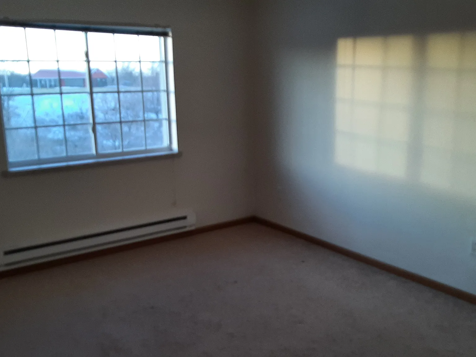 Riverwood Apartments — Photo 2