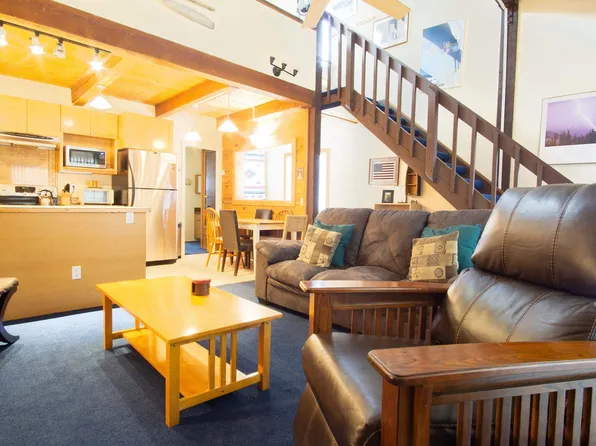 29 N Crawford Ave #10, June Lake, CA 93529