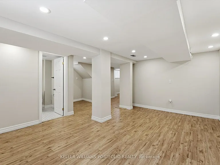 289 Wolverleigh Blvd — Photo 40