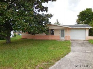 34 S Fillmore St, Beverly Hills, FL 34465