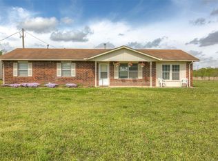 2001 N 240th Rd, Mounds, OK 74047