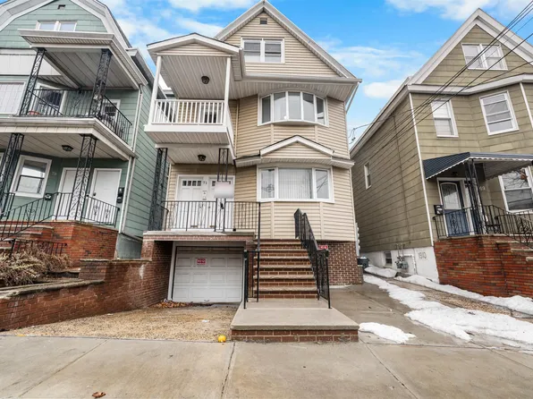 71 West 54th Street image 1 of 11