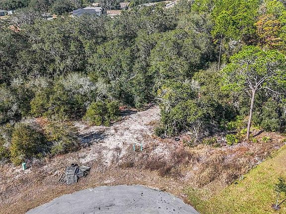 5th image of 320 BOWFIN LANE