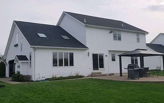 3rd image of 7197 Pendale Cir